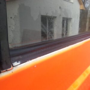 Gebraucht: Fensterschachtleisten 2 Stck. f. Kurbelfenster außen